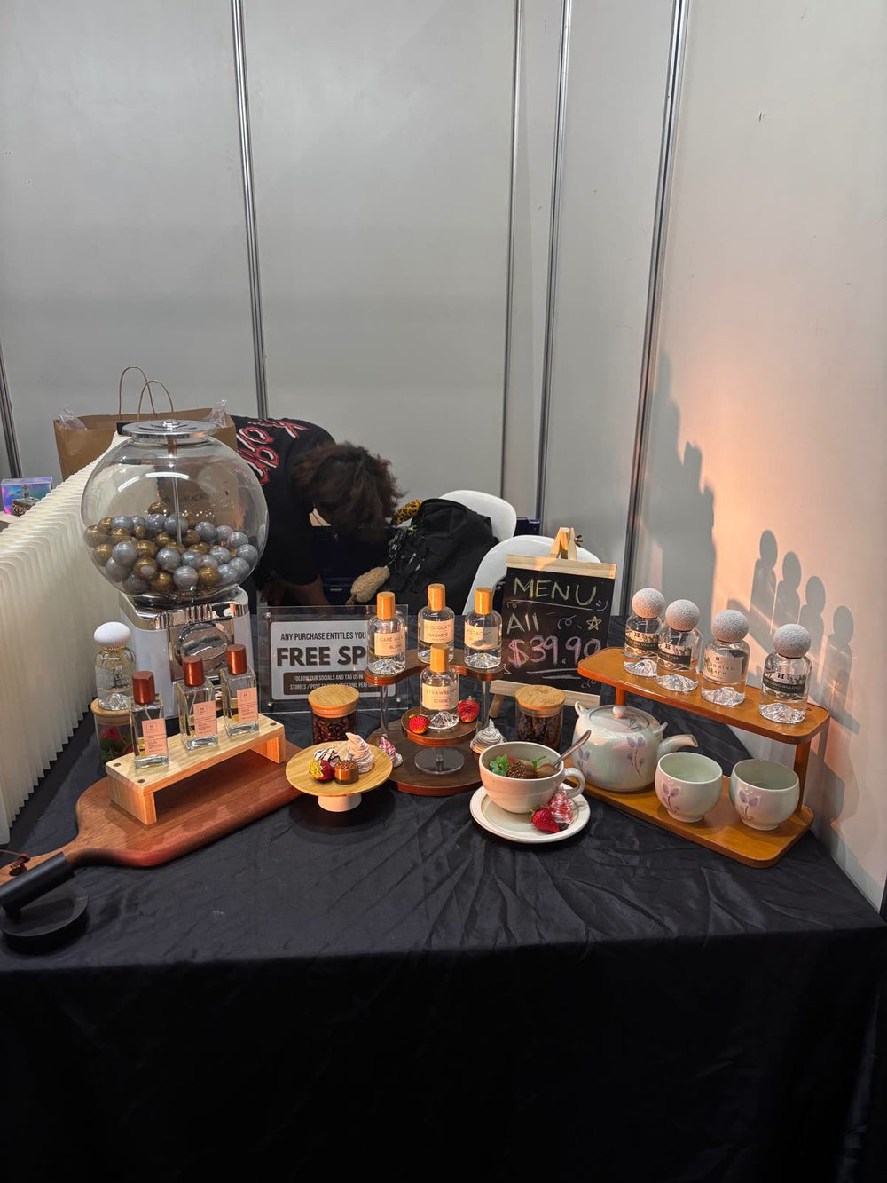Hyperfume Exclusif booth